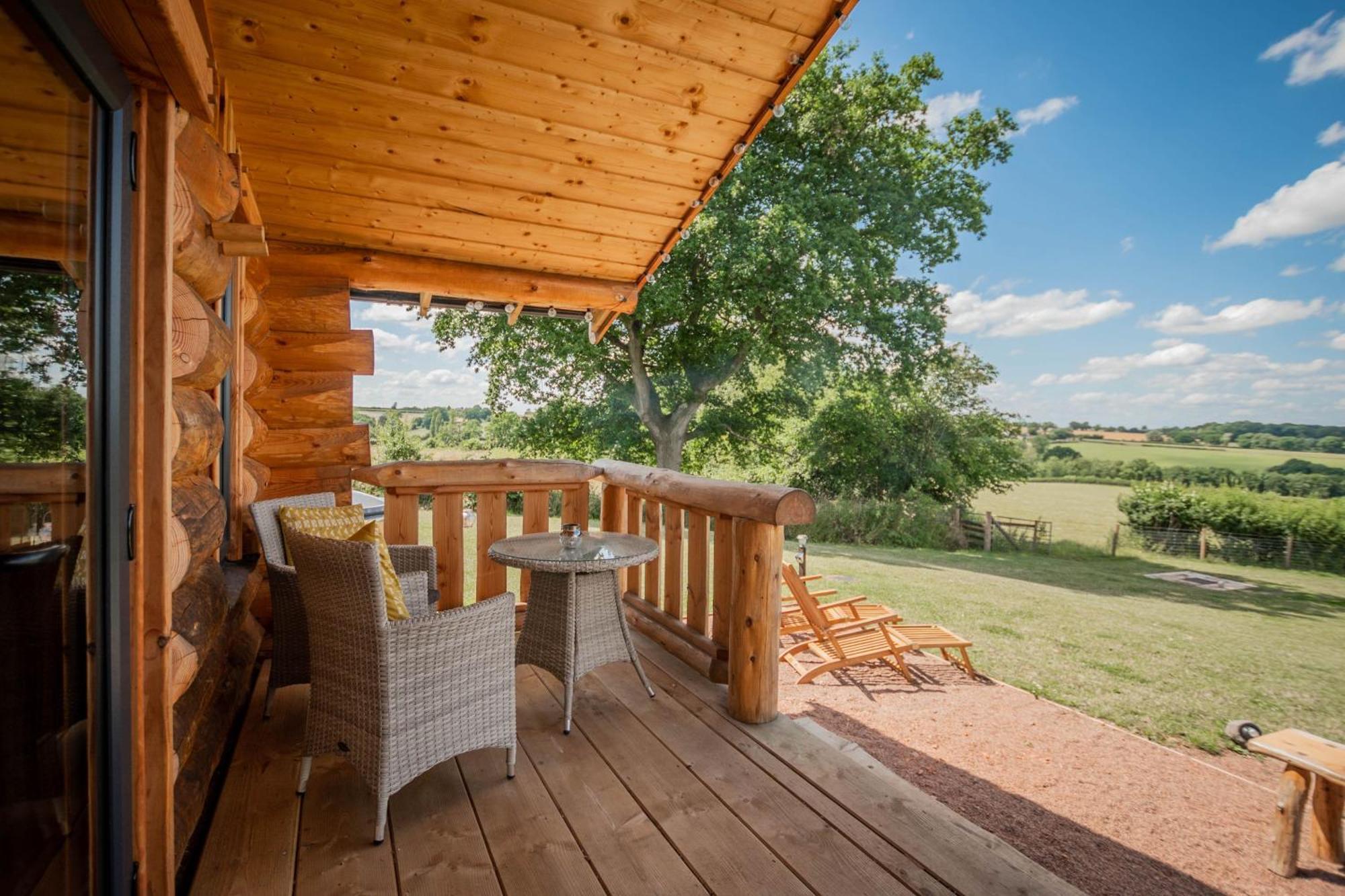 Rowan - Tedstone Log Cabins Bromyard Exterior photo